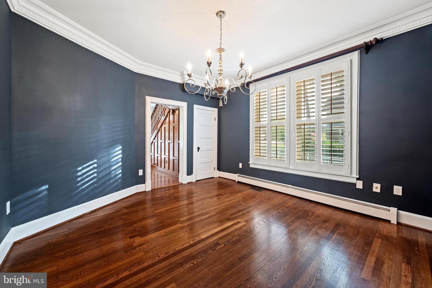250 W MAIN ST, PURCELLVILLE, Virginia 20132, 5 Bedrooms Bedrooms, ,3 BathroomsBathrooms,Residential,For sale,250 W MAIN ST,VALO2107082 MLS # VALO2107082