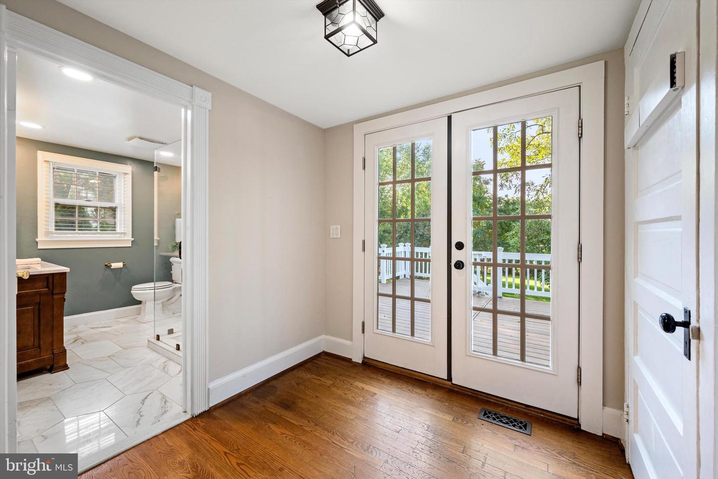 250 W MAIN ST, PURCELLVILLE, Virginia 20132, 5 Bedrooms Bedrooms, ,3 BathroomsBathrooms,Residential,For sale,250 W MAIN ST,VALO2107082 MLS # VALO2107082