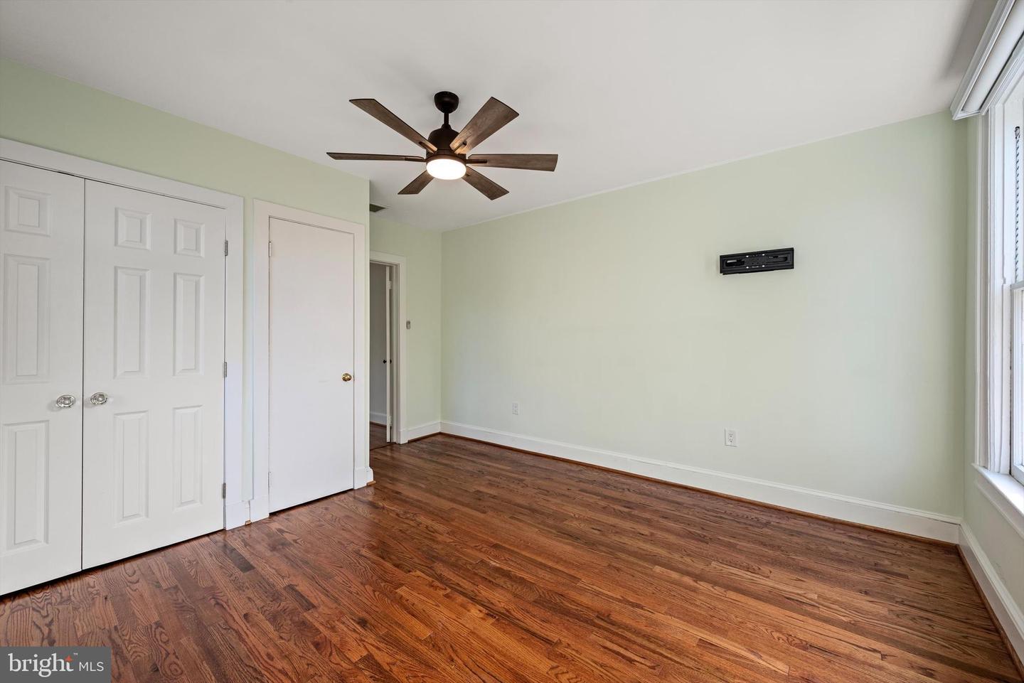 250 W MAIN ST, PURCELLVILLE, Virginia 20132, 5 Bedrooms Bedrooms, ,3 BathroomsBathrooms,Residential,For sale,250 W MAIN ST,VALO2107082 MLS # VALO2107082
