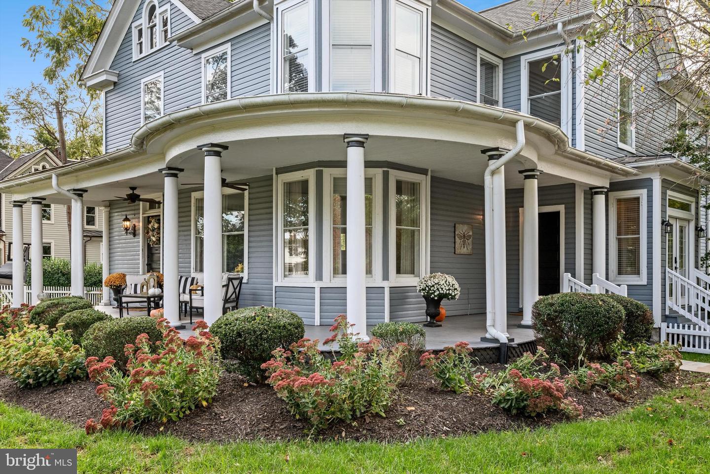 250 W MAIN ST, PURCELLVILLE, Virginia 20132, 5 Bedrooms Bedrooms, ,3 BathroomsBathrooms,Residential,For sale,250 W MAIN ST,VALO2107082 MLS # VALO2107082