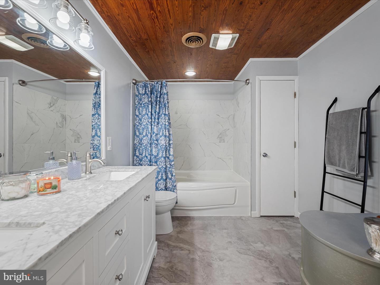 387 E PALL MALL ST, WINCHESTER, Virginia 22601, 3 Bedrooms Bedrooms, ,1 BathroomBathrooms,Residential,For sale,387 E PALL MALL ST,VAWI2009096 MLS # VAWI2009096