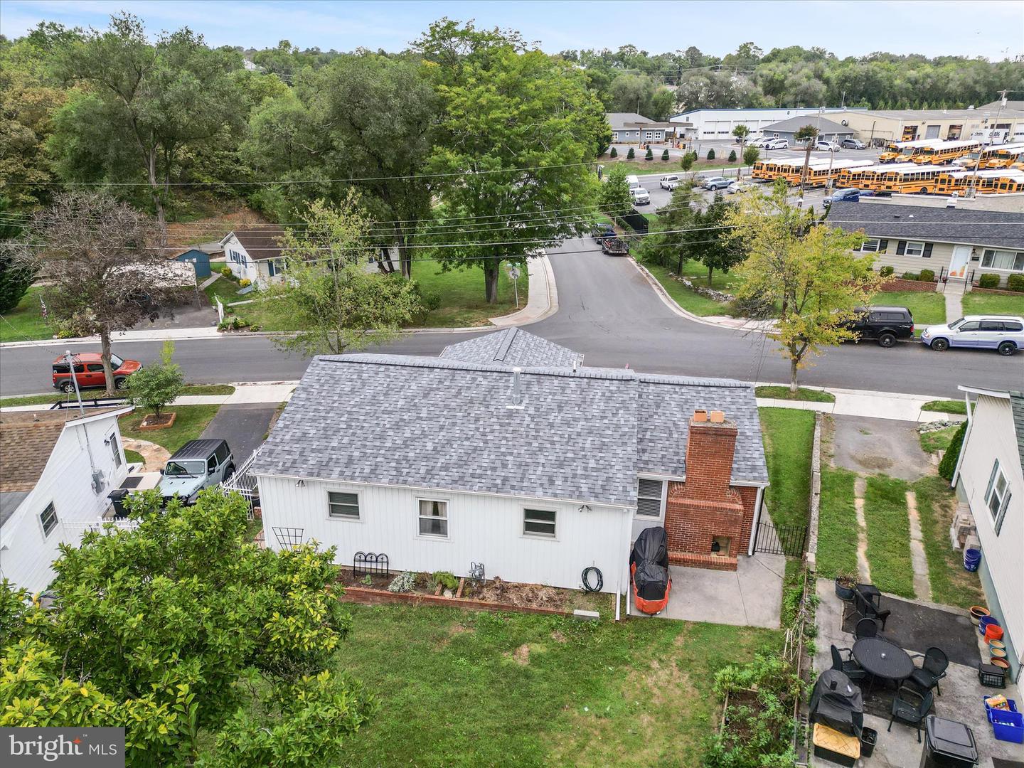 387 E PALL MALL ST, WINCHESTER, Virginia 22601, 3 Bedrooms Bedrooms, ,1 BathroomBathrooms,Residential,For sale,387 E PALL MALL ST,VAWI2009096 MLS # VAWI2009096