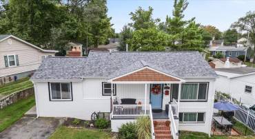 387 E PALL MALL ST, WINCHESTER, Virginia 22601, 3 Bedrooms Bedrooms, ,1 BathroomBathrooms,Residential,For sale,387 E PALL MALL ST,VAWI2009096 MLS # VAWI2009096