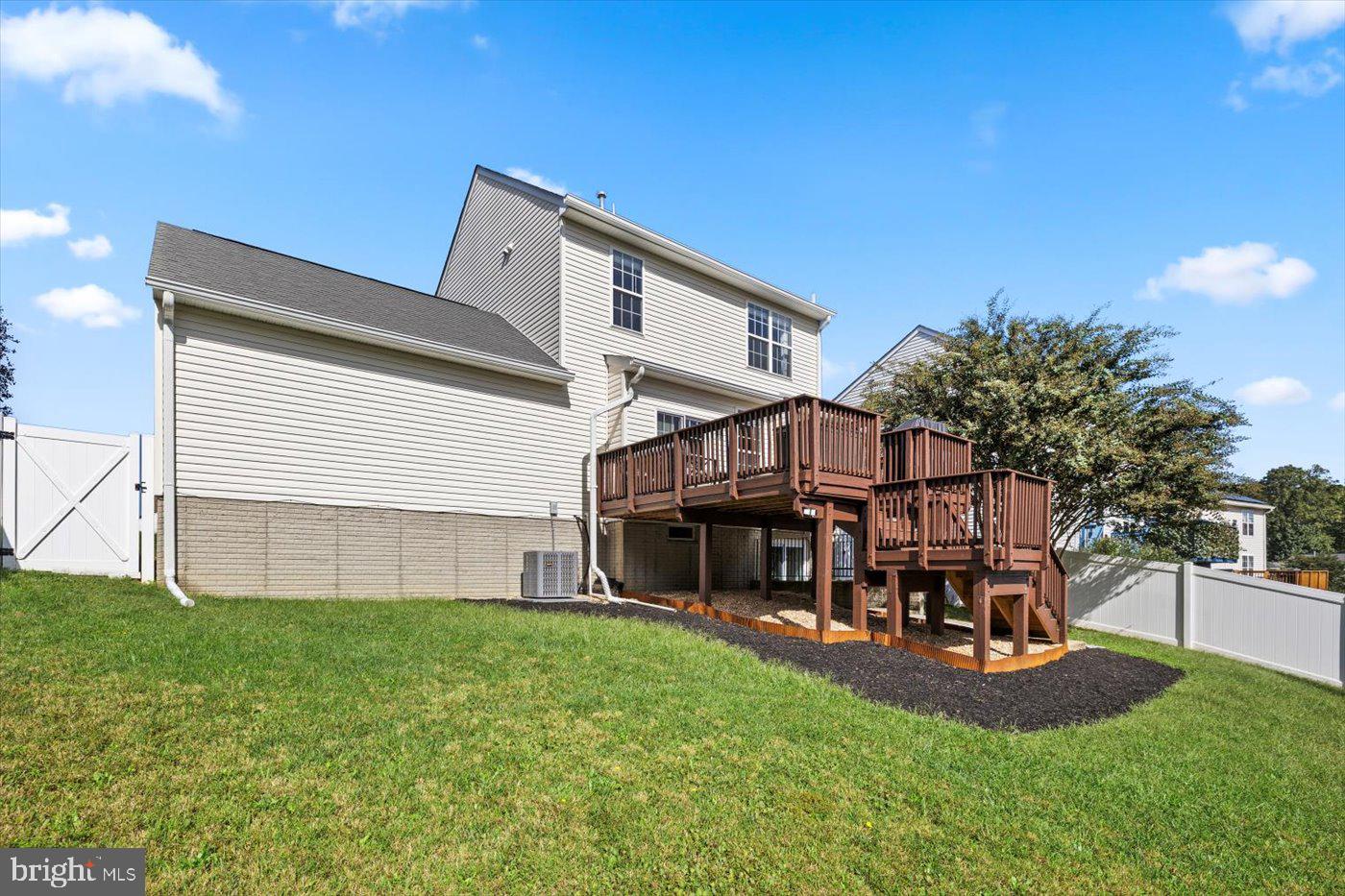 6201 HOT SPRING LN, FREDERICKSBURG, Virginia 22407, 3 Bedrooms Bedrooms, 14 Rooms Rooms,2 BathroomsBathrooms,Residential,For sale,6201 HOT SPRING LN,VASP2036334 MLS # VASP2036334
