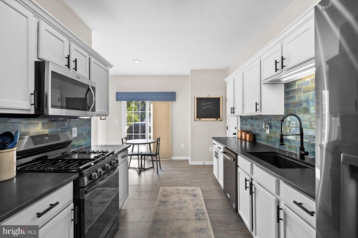6201 HOT SPRING LN, FREDERICKSBURG, Virginia 22407, 3 Bedrooms Bedrooms, 14 Rooms Rooms,2 BathroomsBathrooms,Residential,For sale,6201 HOT SPRING LN,VASP2036334 MLS # VASP2036334