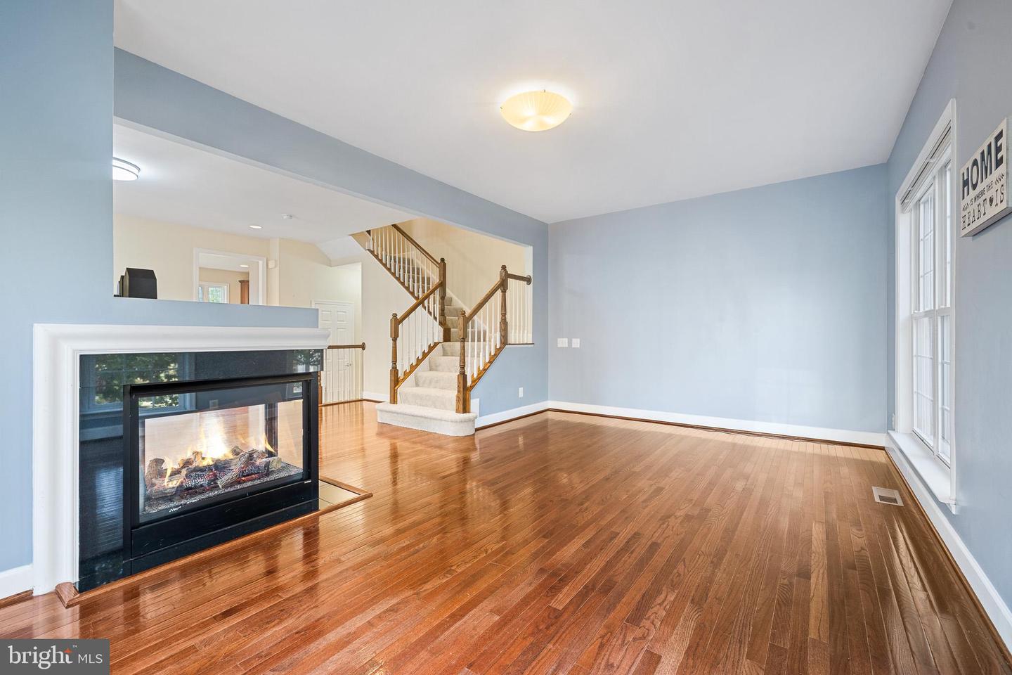 14819 POTOMAC BRANCH DR, WOODBRIDGE, Virginia 22191, 3 Bedrooms Bedrooms, ,2 BathroomsBathrooms,Residential,For sale,14819 POTOMAC BRANCH DR,VAPW2104310 MLS # VAPW2104310