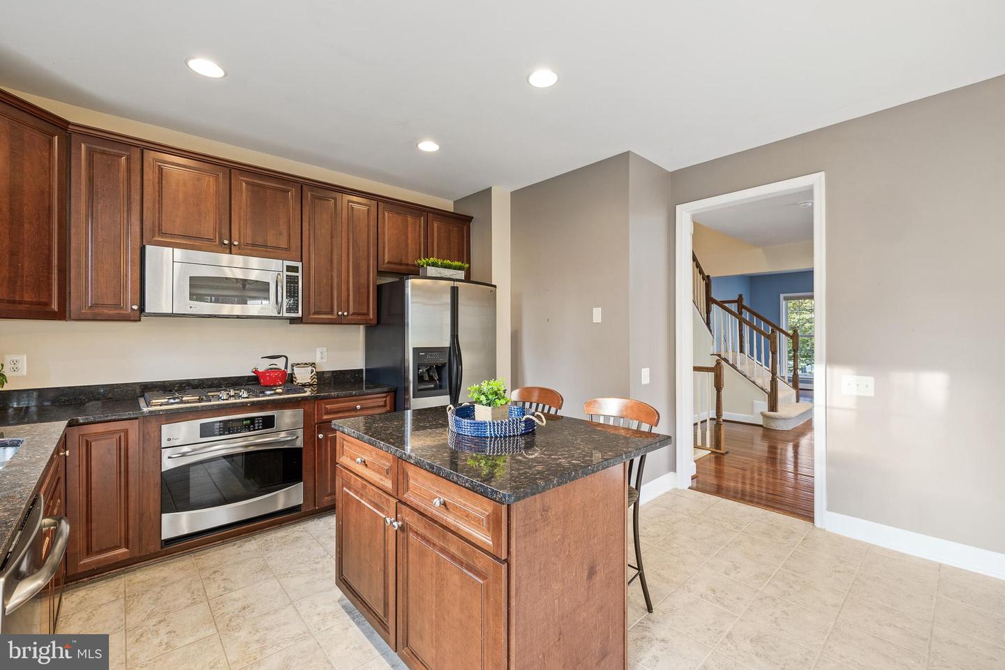 14819 POTOMAC BRANCH DR, WOODBRIDGE, Virginia 22191, 3 Bedrooms Bedrooms, ,2 BathroomsBathrooms,Residential,For sale,14819 POTOMAC BRANCH DR,VAPW2104310 MLS # VAPW2104310