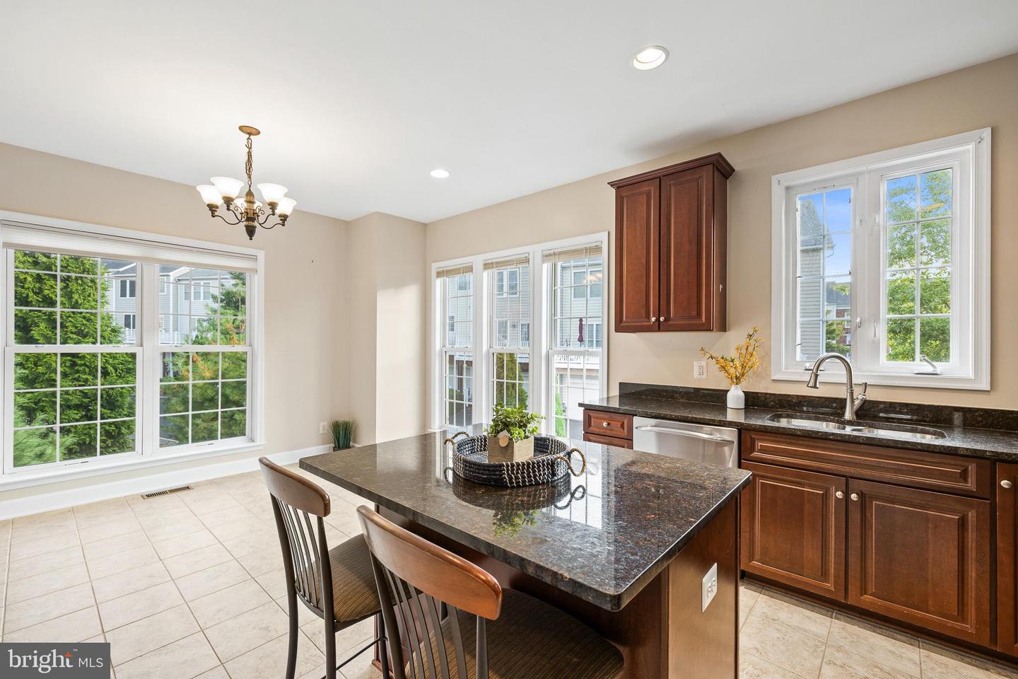 14819 POTOMAC BRANCH DR, WOODBRIDGE, Virginia 22191, 3 Bedrooms Bedrooms, ,2 BathroomsBathrooms,Residential,For sale,14819 POTOMAC BRANCH DR,VAPW2104310 MLS # VAPW2104310