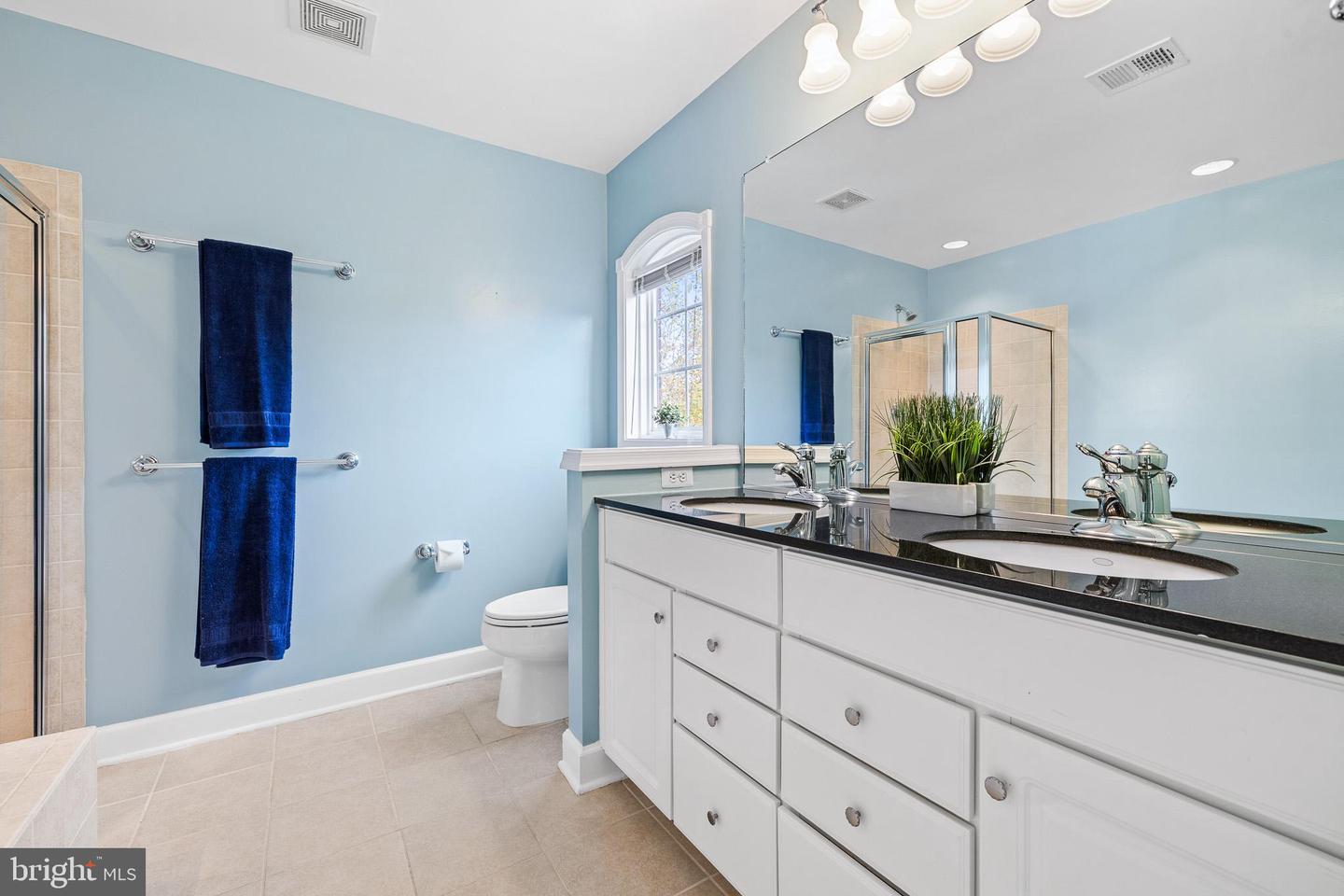 14819 POTOMAC BRANCH DR, WOODBRIDGE, Virginia 22191, 3 Bedrooms Bedrooms, ,2 BathroomsBathrooms,Residential,For sale,14819 POTOMAC BRANCH DR,VAPW2104310 MLS # VAPW2104310