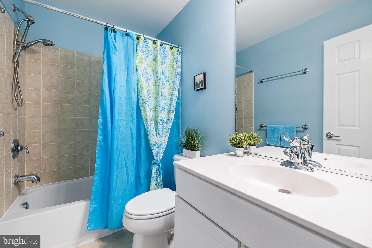 14819 POTOMAC BRANCH DR, WOODBRIDGE, Virginia 22191, 3 Bedrooms Bedrooms, ,2 BathroomsBathrooms,Residential,For sale,14819 POTOMAC BRANCH DR,VAPW2104310 MLS # VAPW2104310