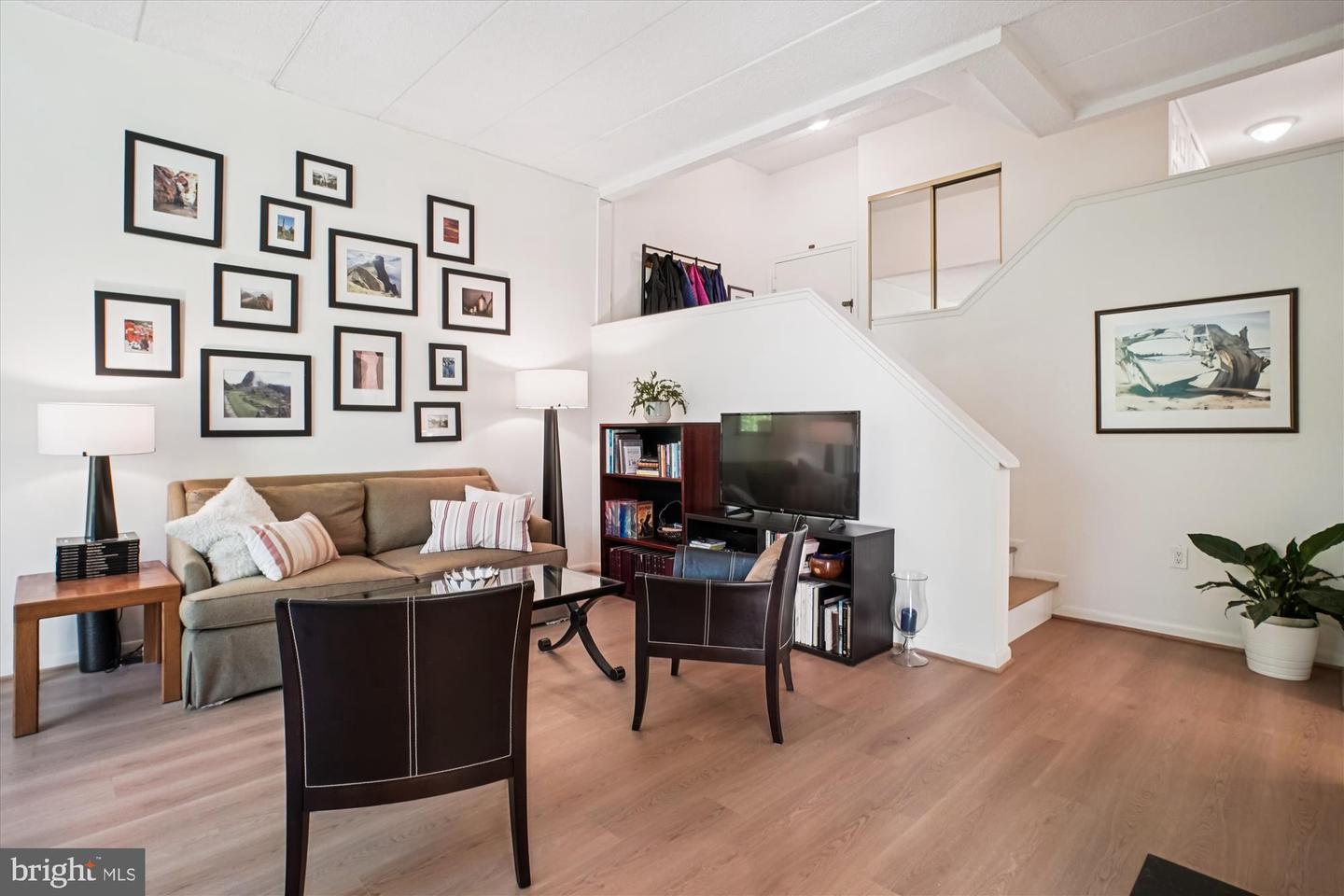 11564 ROLLING GREEN CT #12/100B, RESTON, Virginia 20191, 2 Bedrooms Bedrooms, ,2 BathroomsBathrooms,Residential,For sale,11564 ROLLING GREEN CT #12/100B,VAFX2268080 MLS # VAFX2268080