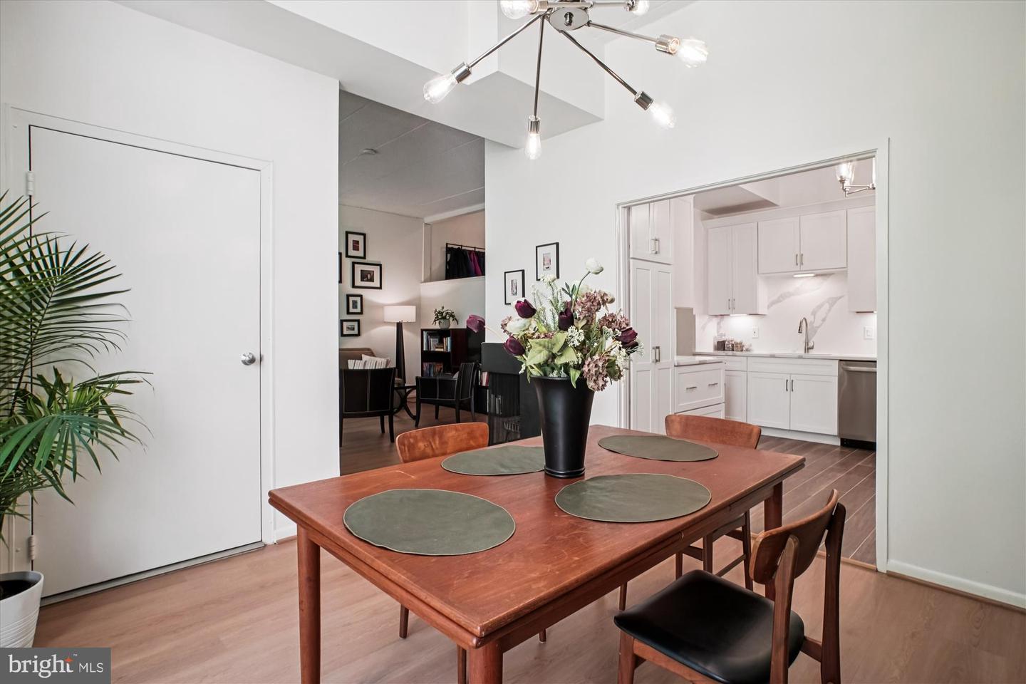 11564 ROLLING GREEN CT #12/100B, RESTON, Virginia 20191, 2 Bedrooms Bedrooms, ,2 BathroomsBathrooms,Residential,For sale,11564 ROLLING GREEN CT #12/100B,VAFX2268080 MLS # VAFX2268080