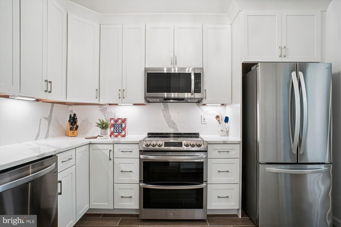 11564 ROLLING GREEN CT #12/100B, RESTON, Virginia 20191, 2 Bedrooms Bedrooms, ,2 BathroomsBathrooms,Residential,For sale,11564 ROLLING GREEN CT #12/100B,VAFX2268080 MLS # VAFX2268080
