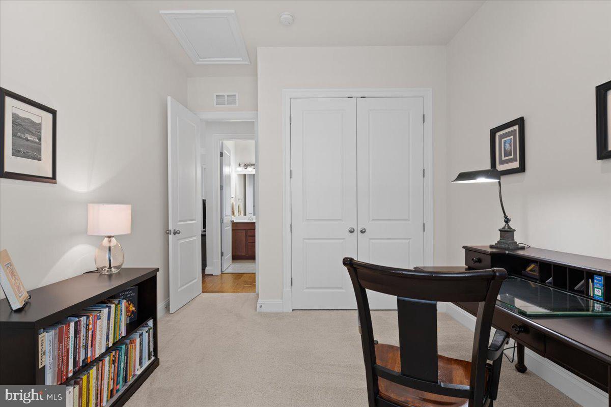25951 CULLEN RUN PL, ALDIE, Virginia 20105, 4 Bedrooms Bedrooms, ,4 BathroomsBathrooms,Residential,For sale,25951 CULLEN RUN PL,VALO2107174 MLS # VALO2107174