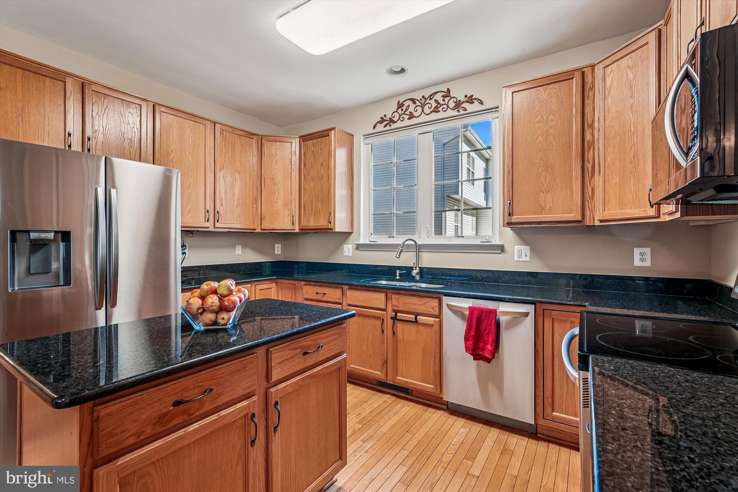35739 MONTROSE CT, ROUND HILL, Virginia 20141, 4 Bedrooms Bedrooms, ,4 BathroomsBathrooms,Residential,For sale,35739 MONTROSE CT,VALO2107192 MLS # VALO2107192