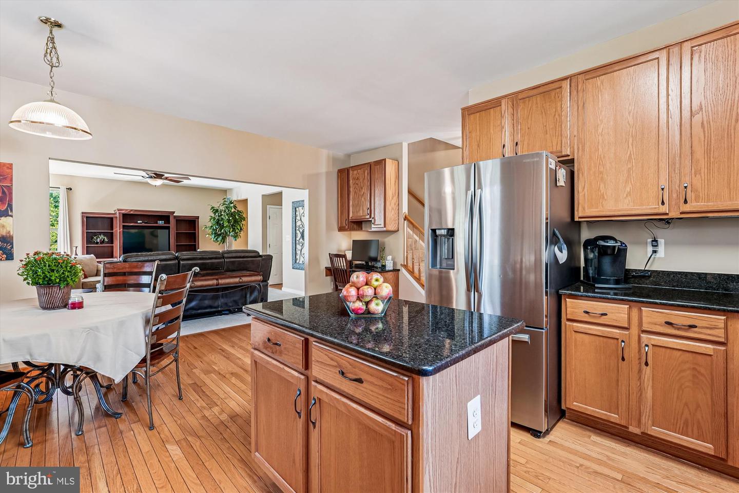 35739 MONTROSE CT, ROUND HILL, Virginia 20141, 4 Bedrooms Bedrooms, ,4 BathroomsBathrooms,Residential,For sale,35739 MONTROSE CT,VALO2107192 MLS # VALO2107192