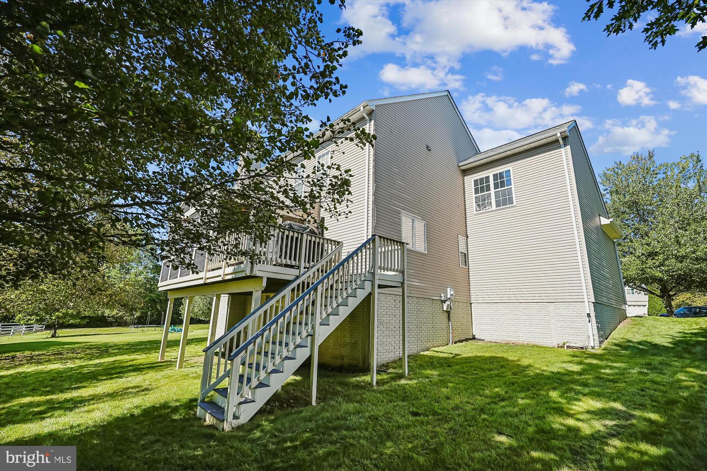 35739 MONTROSE CT, ROUND HILL, Virginia 20141, 4 Bedrooms Bedrooms, ,4 BathroomsBathrooms,Residential,For sale,35739 MONTROSE CT,VALO2107192 MLS # VALO2107192