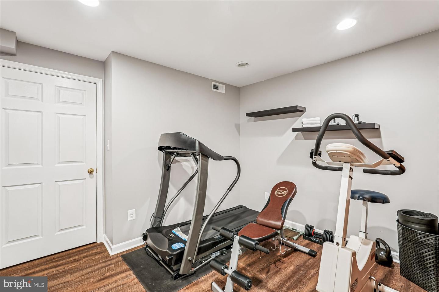 35739 MONTROSE CT, ROUND HILL, Virginia 20141, 4 Bedrooms Bedrooms, ,4 BathroomsBathrooms,Residential,For sale,35739 MONTROSE CT,VALO2107192 MLS # VALO2107192