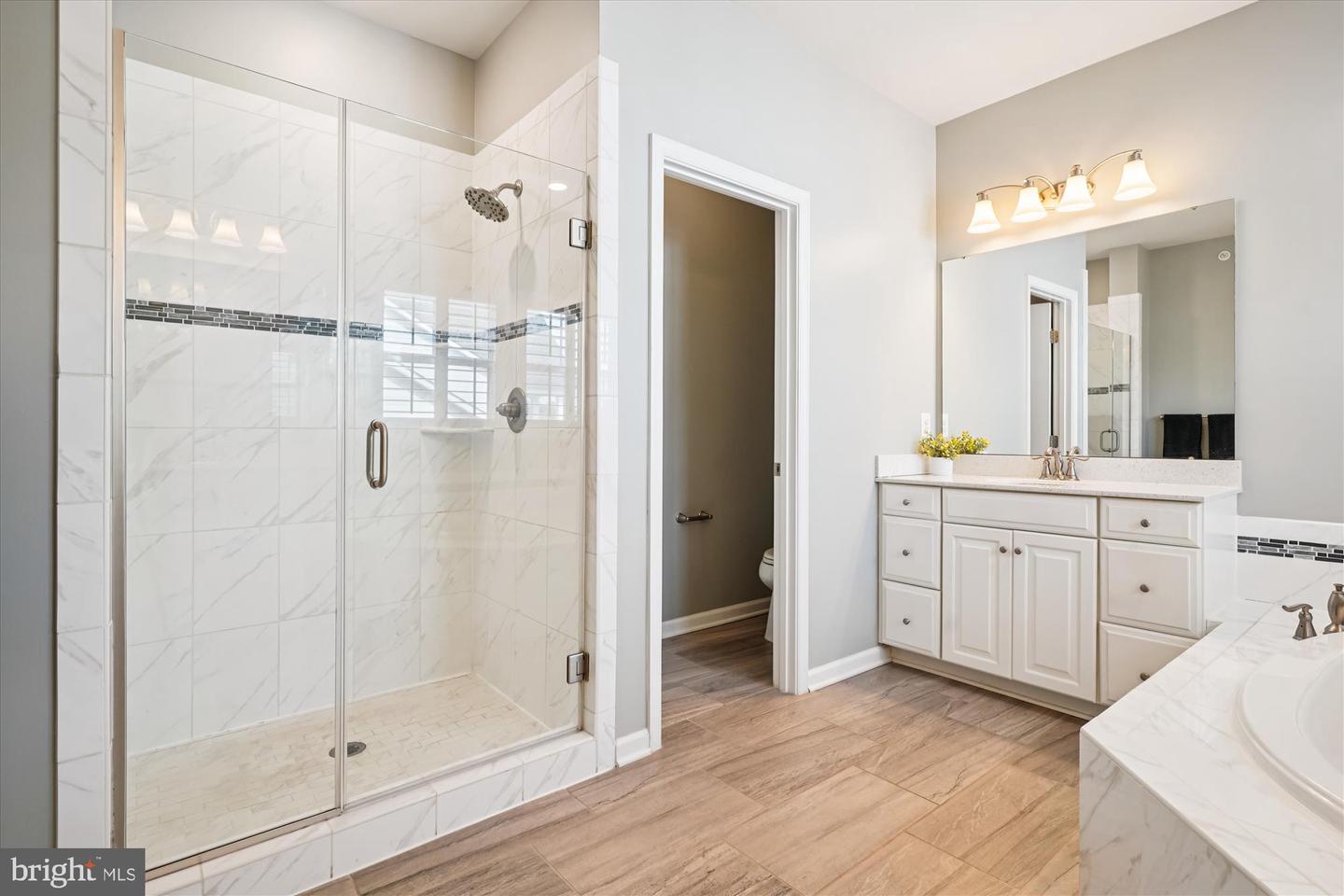 17135 BELLE ISLE DR, DUMFRIES, Virginia 22026, 7 Bedrooms Bedrooms, ,6 BathroomsBathrooms,Residential,For sale,17135 BELLE ISLE DR,VAPW2104390 MLS # VAPW2104390