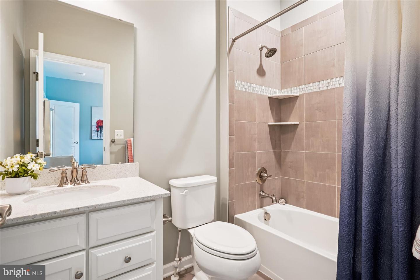 17135 BELLE ISLE DR, DUMFRIES, Virginia 22026, 7 Bedrooms Bedrooms, ,6 BathroomsBathrooms,Residential,For sale,17135 BELLE ISLE DR,VAPW2104390 MLS # VAPW2104390