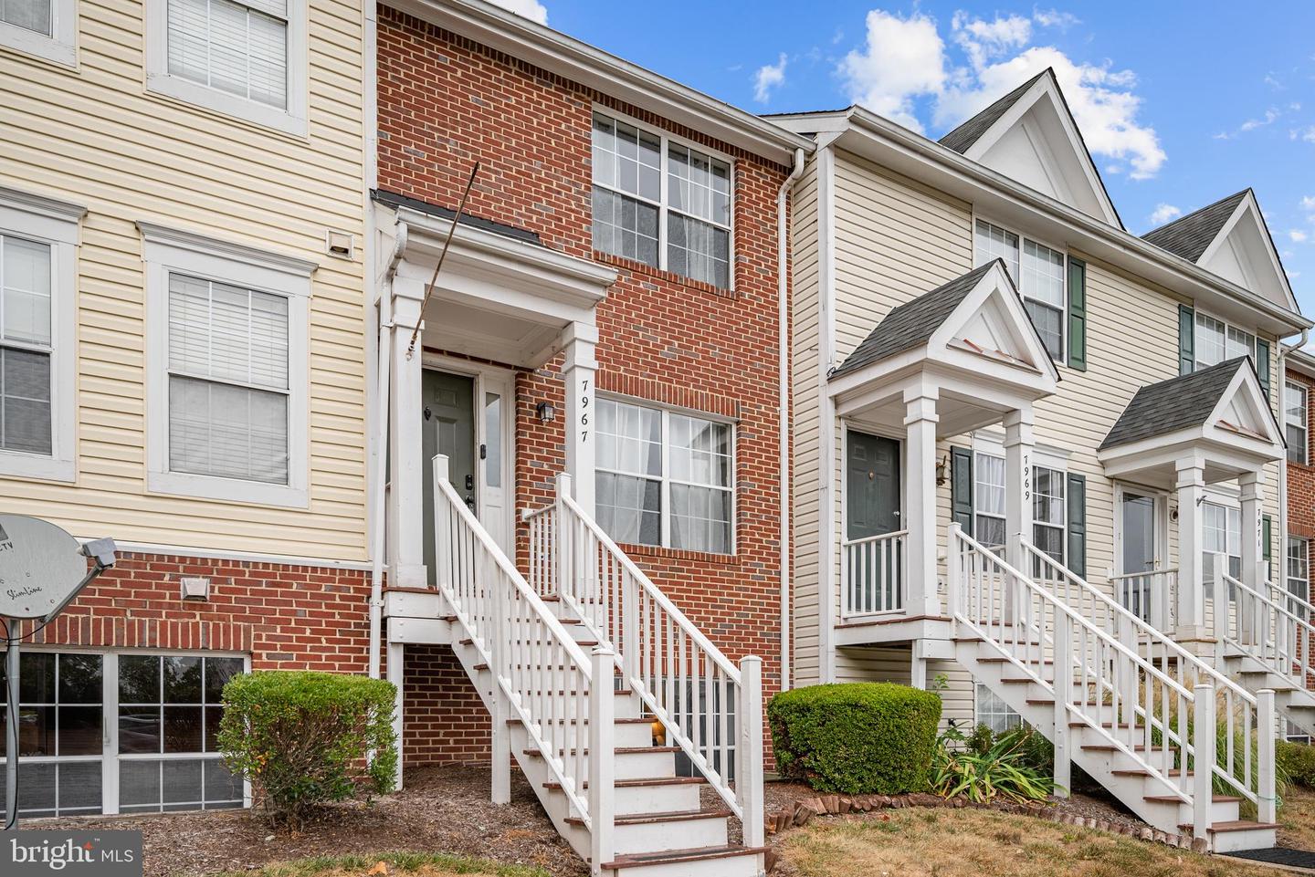 7967 CALVARY CT, MANASSAS, Virginia 20109, 3 Bedrooms Bedrooms, ,3 BathroomsBathrooms,Residential,For sale,7967 CALVARY CT,VAPW2104398 MLS # VAPW2104398