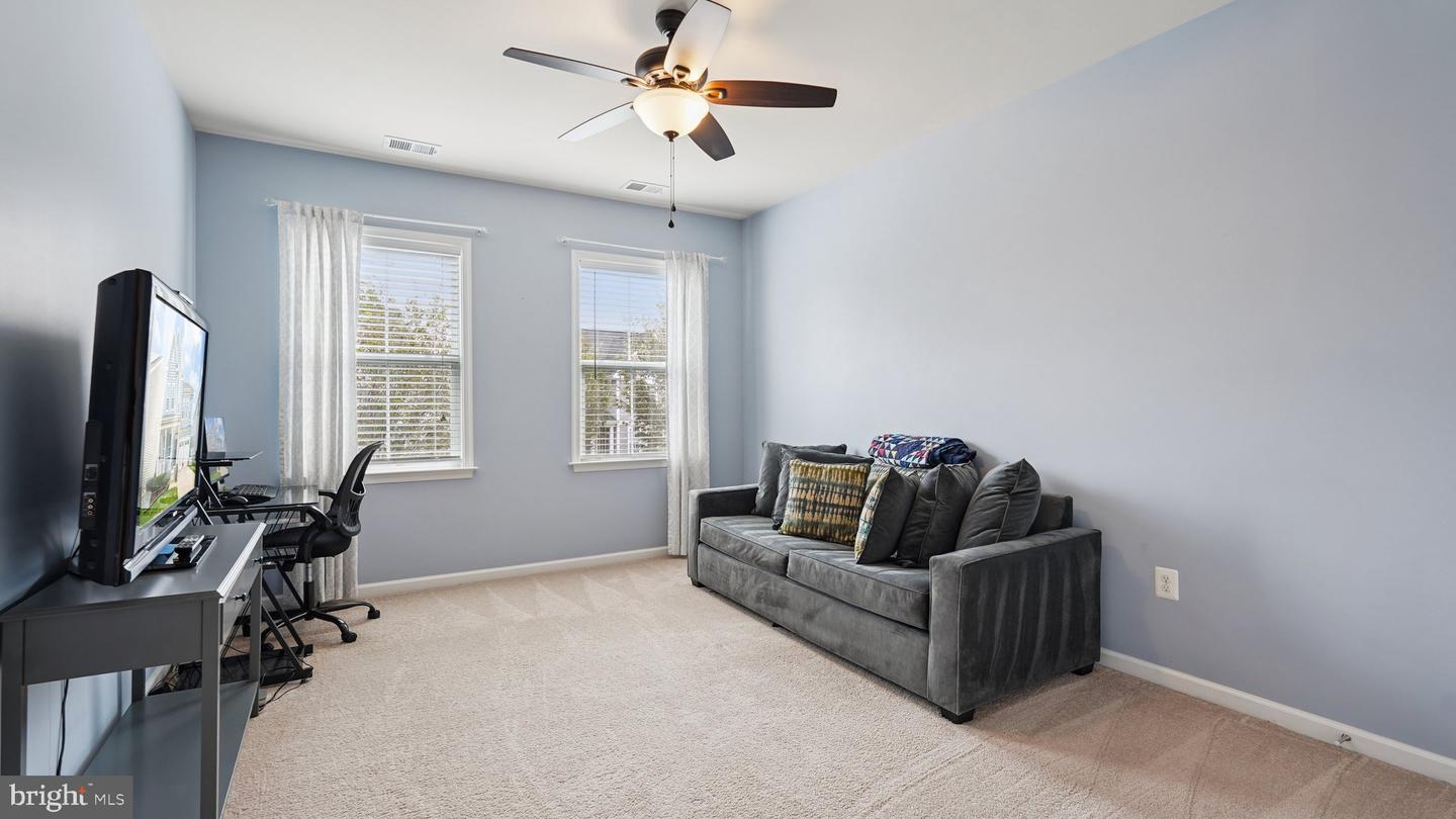 527 APRICOT ST, STAFFORD, Virginia 22554, 5 Bedrooms Bedrooms, ,5 BathroomsBathrooms,Residential,For sale,527 APRICOT ST,VAST2042788 MLS # VAST2042788