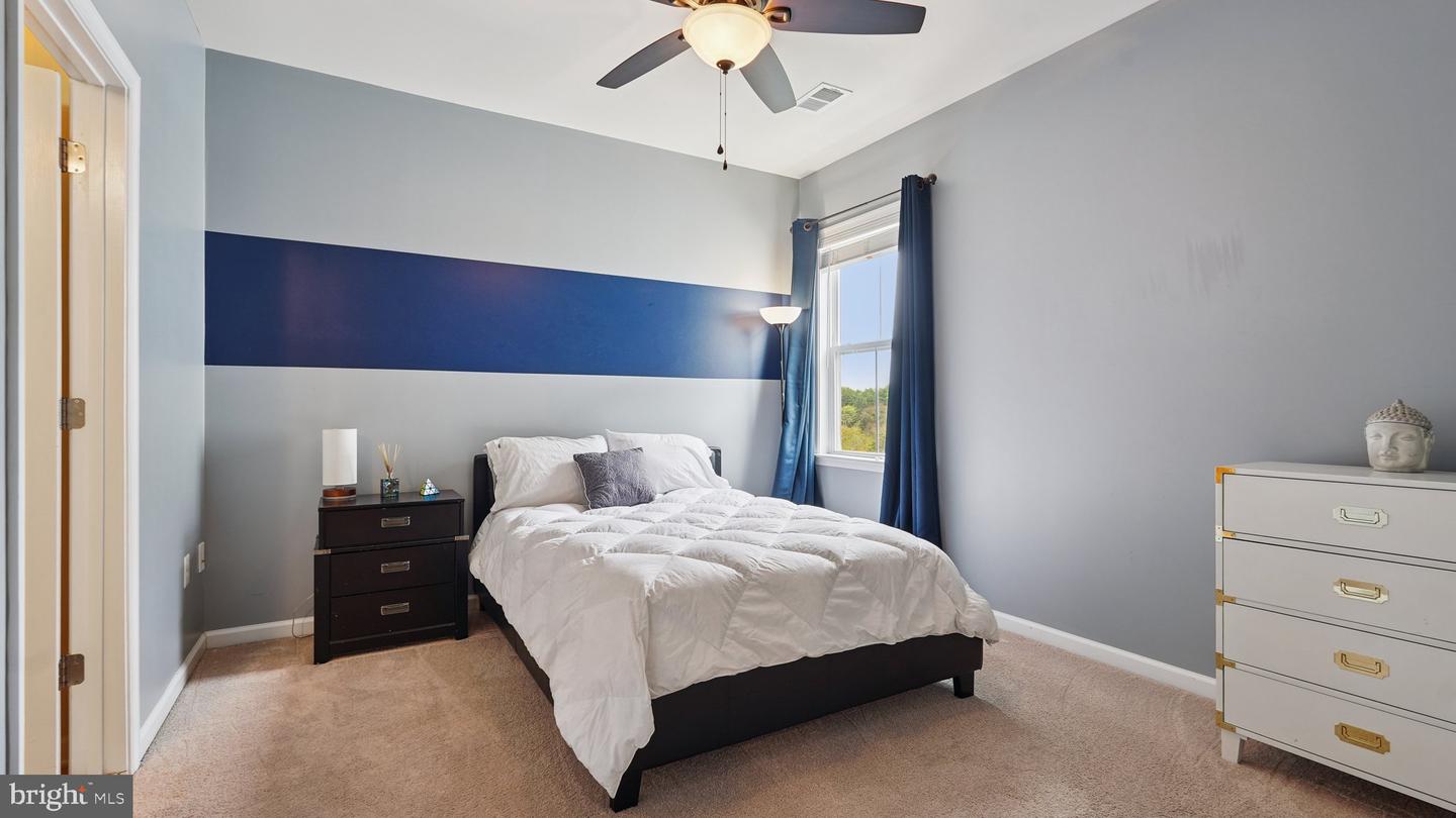 527 APRICOT ST, STAFFORD, Virginia 22554, 5 Bedrooms Bedrooms, ,5 BathroomsBathrooms,Residential,For sale,527 APRICOT ST,VAST2042788 MLS # VAST2042788