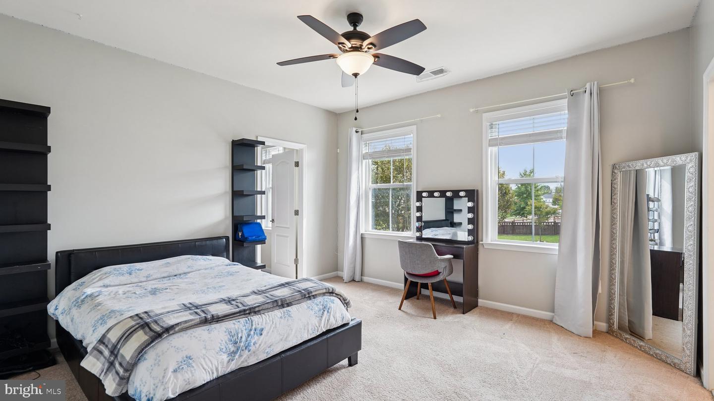 527 APRICOT ST, STAFFORD, Virginia 22554, 5 Bedrooms Bedrooms, ,5 BathroomsBathrooms,Residential,For sale,527 APRICOT ST,VAST2042788 MLS # VAST2042788