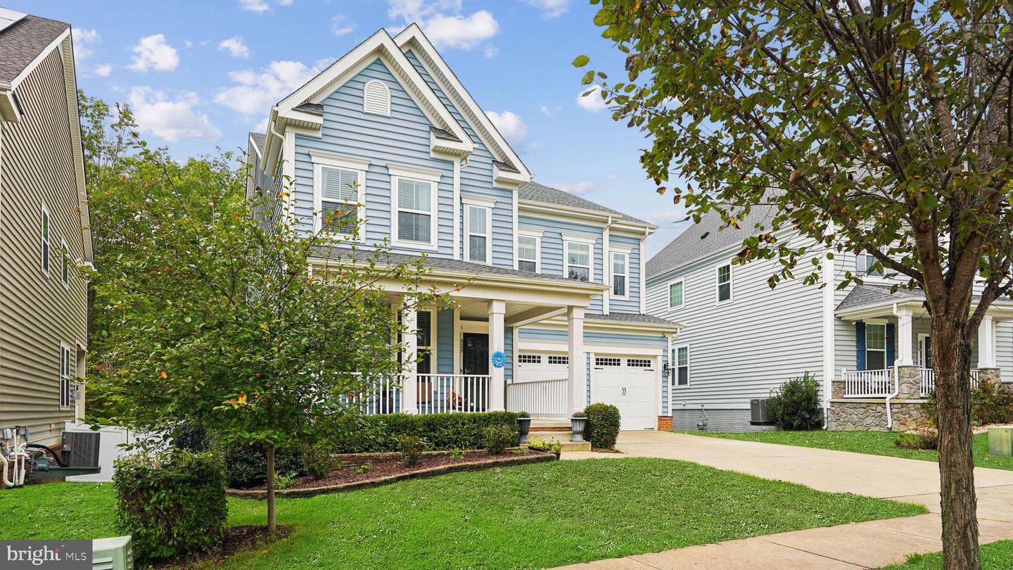 527 APRICOT ST, STAFFORD, Virginia 22554, 5 Bedrooms Bedrooms, ,5 BathroomsBathrooms,Residential,For sale,527 APRICOT ST,VAST2042788 MLS # VAST2042788