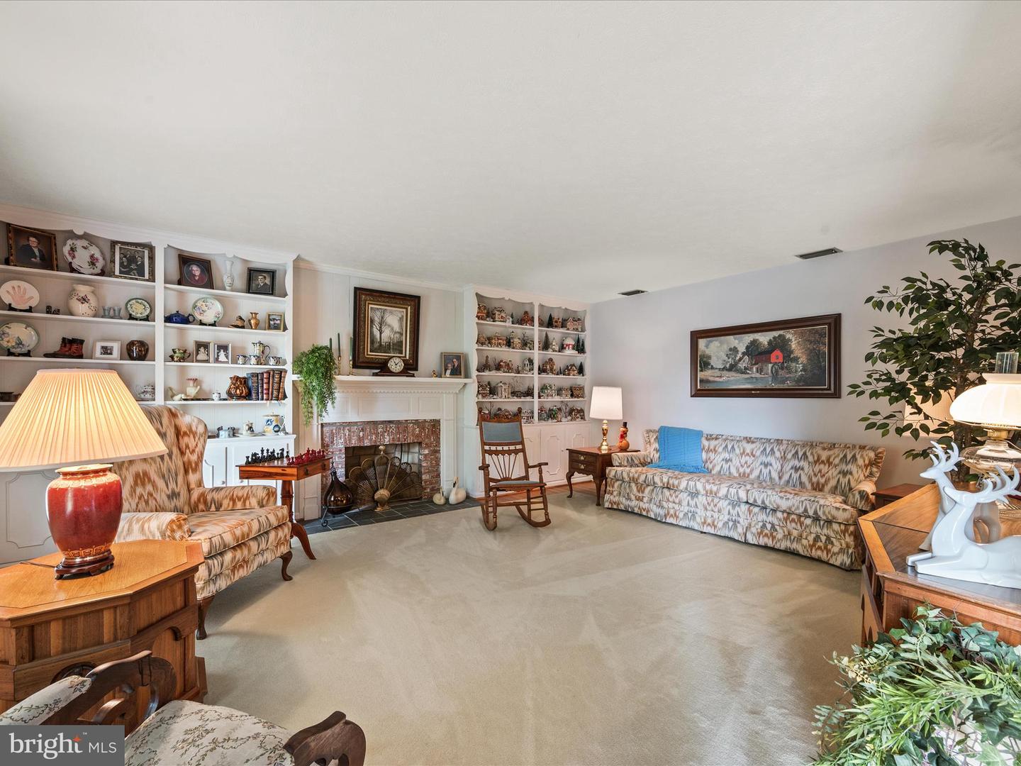 308 W MAIN ST, BERRYVILLE, Virginia 22611, 4 Bedrooms Bedrooms, ,3 BathroomsBathrooms,Residential,For sale,308 W MAIN ST,VACL2006088 MLS # VACL2006088