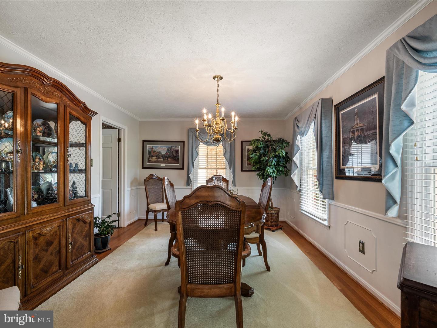 308 W MAIN ST, BERRYVILLE, Virginia 22611, 4 Bedrooms Bedrooms, ,3 BathroomsBathrooms,Residential,For sale,308 W MAIN ST,VACL2006088 MLS # VACL2006088