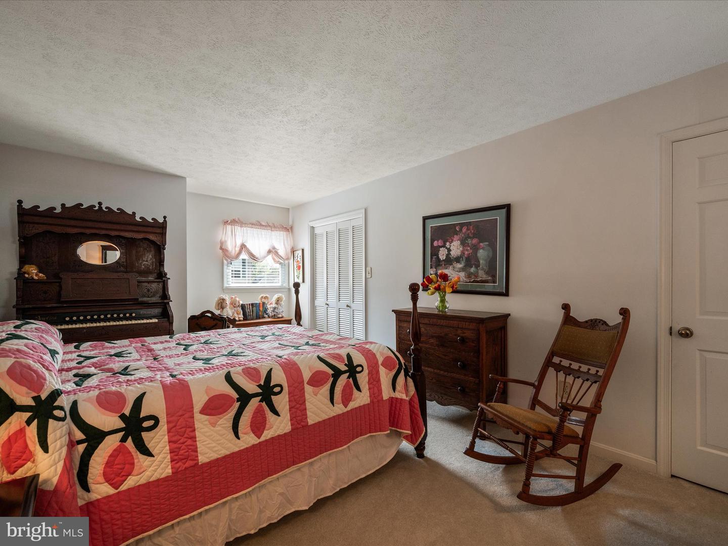 308 W MAIN ST, BERRYVILLE, Virginia 22611, 4 Bedrooms Bedrooms, ,3 BathroomsBathrooms,Residential,For sale,308 W MAIN ST,VACL2006088 MLS # VACL2006088