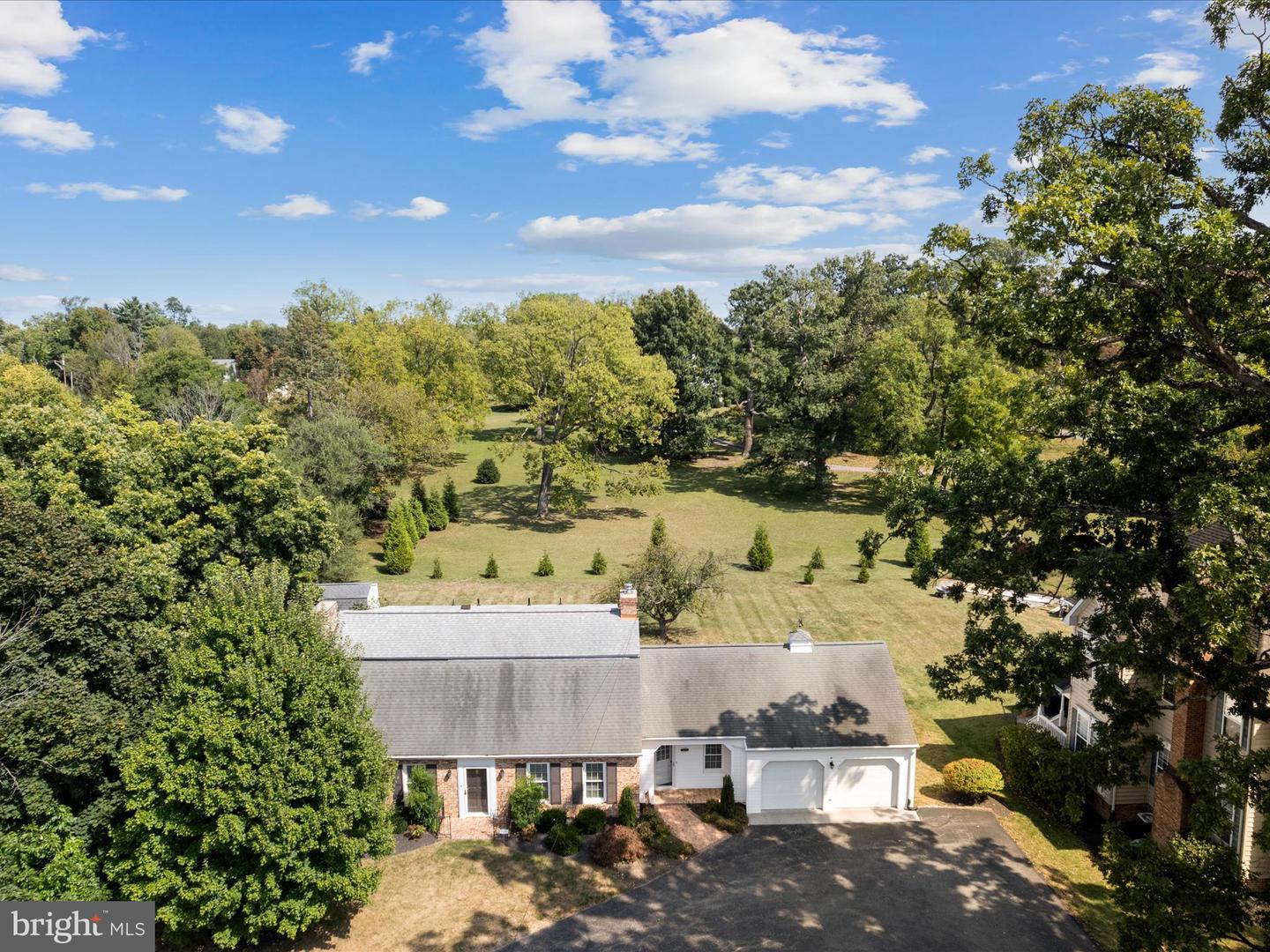 308 W MAIN ST, BERRYVILLE, Virginia 22611, 4 Bedrooms Bedrooms, ,3 BathroomsBathrooms,Residential,For sale,308 W MAIN ST,VACL2006088 MLS # VACL2006088