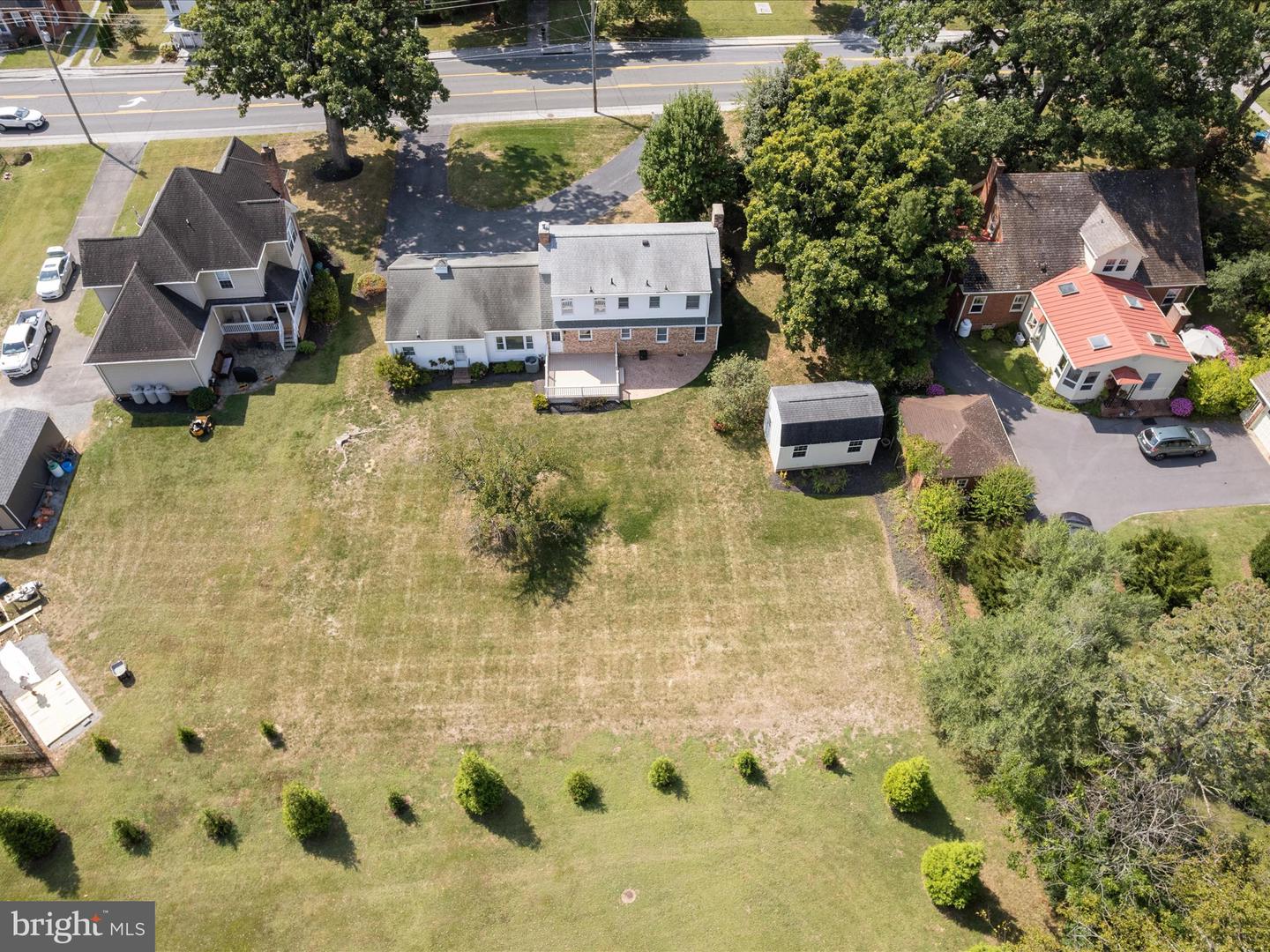 308 W MAIN ST, BERRYVILLE, Virginia 22611, 4 Bedrooms Bedrooms, ,3 BathroomsBathrooms,Residential,For sale,308 W MAIN ST,VACL2006088 MLS # VACL2006088