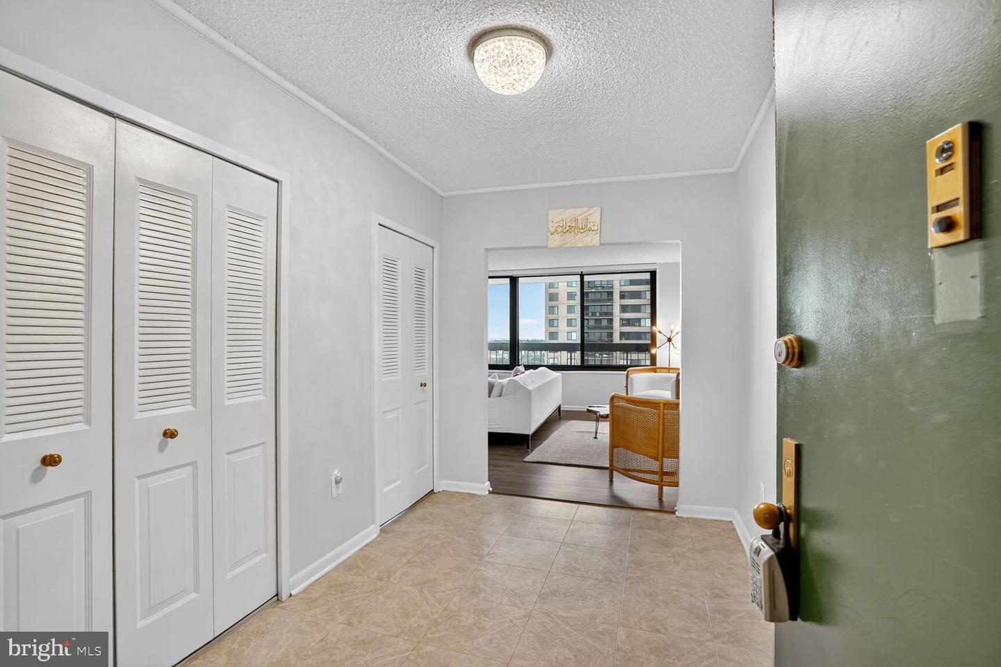 3701 S GEORGE MASON DR #1915N, FALLS CHURCH, Virginia 22041, 3 Bedrooms Bedrooms, ,2 BathroomsBathrooms,Residential,For sale,3701 S GEORGE MASON DR #1915N,VAFX2268898 MLS # VAFX2268898