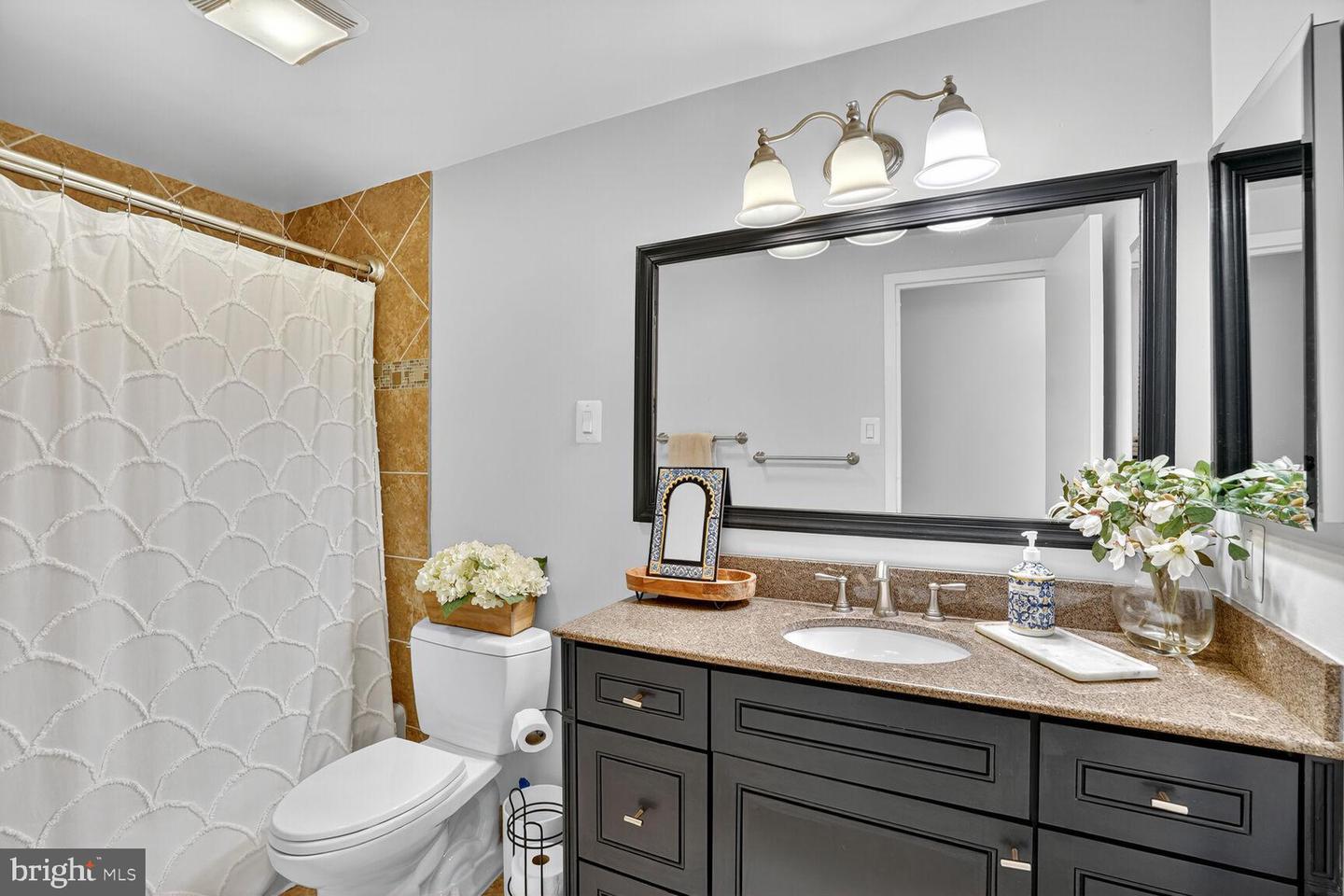 3701 S GEORGE MASON DR #1915N, FALLS CHURCH, Virginia 22041, 3 Bedrooms Bedrooms, ,2 BathroomsBathrooms,Residential,For sale,3701 S GEORGE MASON DR #1915N,VAFX2268898 MLS # VAFX2268898