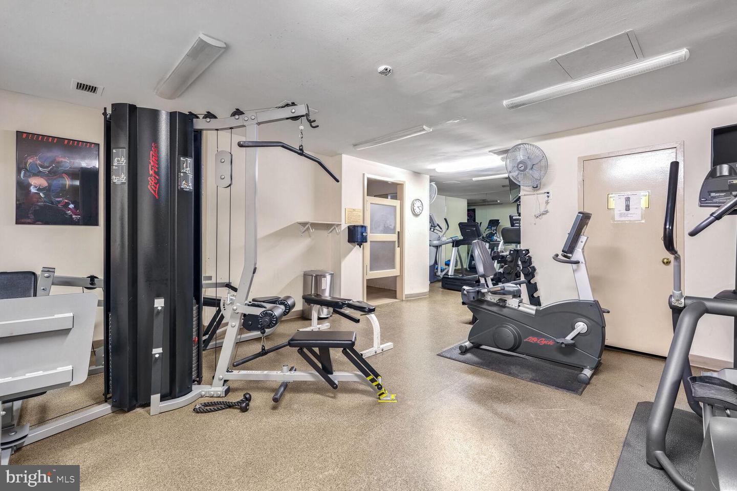 3701 S GEORGE MASON DR #1915N, FALLS CHURCH, Virginia 22041, 3 Bedrooms Bedrooms, ,2 BathroomsBathrooms,Residential,For sale,3701 S GEORGE MASON DR #1915N,VAFX2268898 MLS # VAFX2268898
