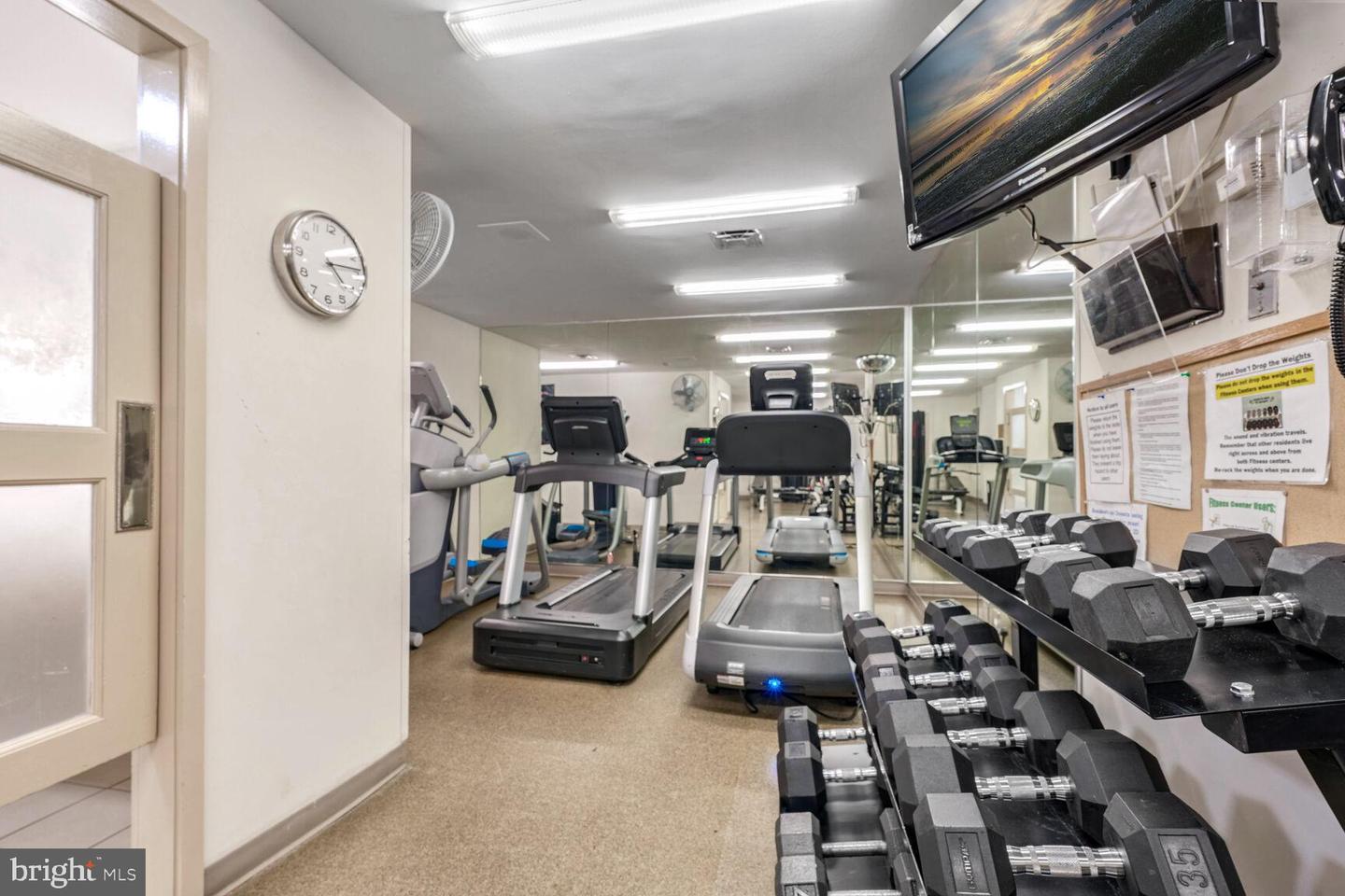 3701 S GEORGE MASON DR #1915N, FALLS CHURCH, Virginia 22041, 3 Bedrooms Bedrooms, ,2 BathroomsBathrooms,Residential,For sale,3701 S GEORGE MASON DR #1915N,VAFX2268898 MLS # VAFX2268898