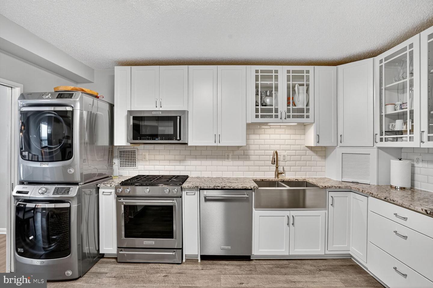 3701 S GEORGE MASON DR #1915N, FALLS CHURCH, Virginia 22041, 3 Bedrooms Bedrooms, ,2 BathroomsBathrooms,Residential,For sale,3701 S GEORGE MASON DR #1915N,VAFX2268898 MLS # VAFX2268898