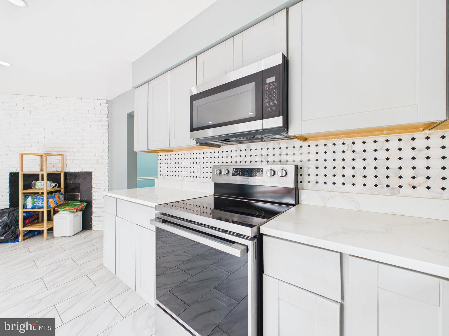 2100 BERGER PL, HERNDON, Virginia 20170, 4 Bedrooms Bedrooms, ,2 BathroomsBathrooms,Residential,For sale,2100 BERGER PL,VAFX2268926 MLS # VAFX2268926