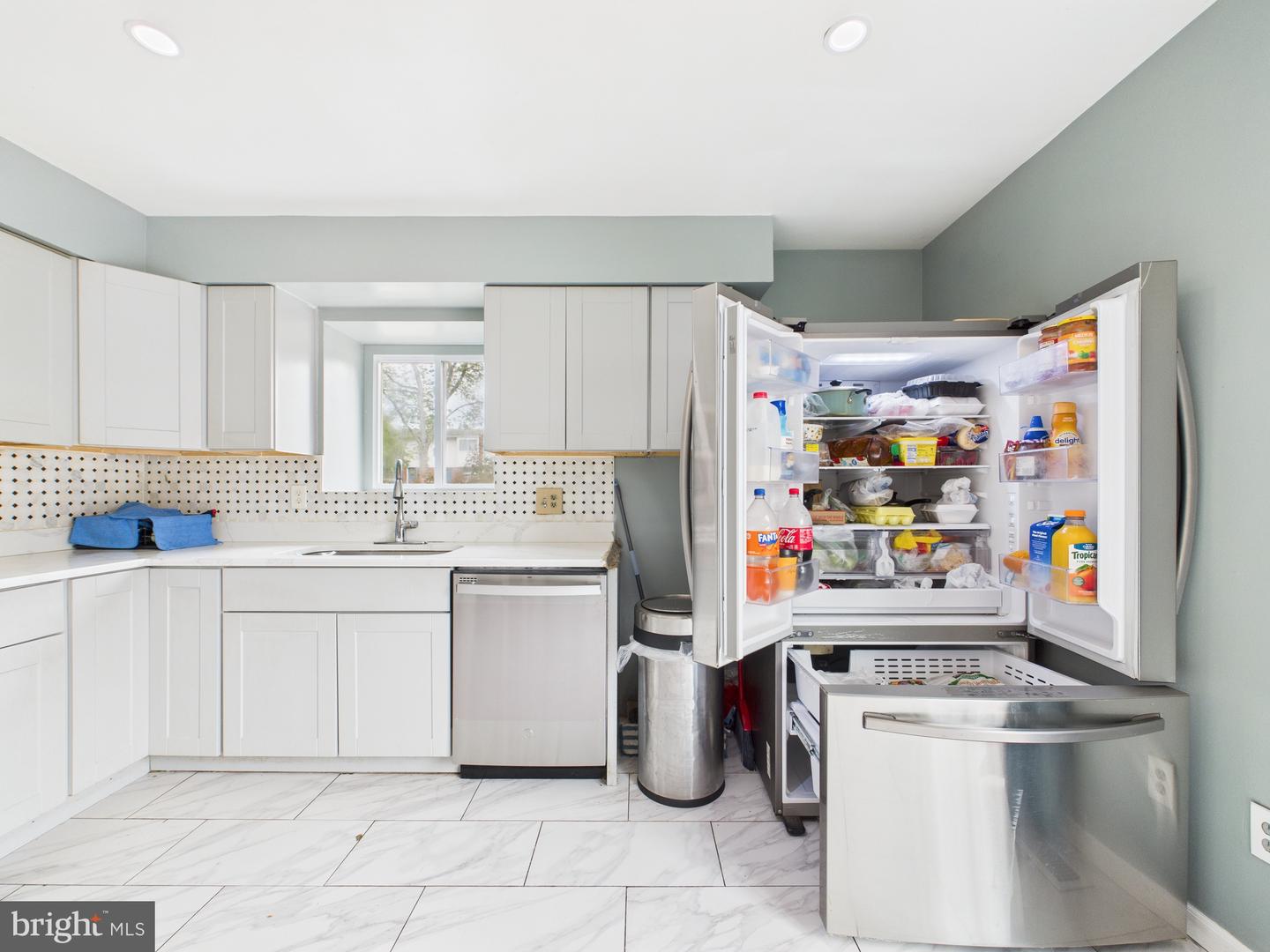 2100 BERGER PL, HERNDON, Virginia 20170, 4 Bedrooms Bedrooms, ,2 BathroomsBathrooms,Residential,For sale,2100 BERGER PL,VAFX2268926 MLS # VAFX2268926