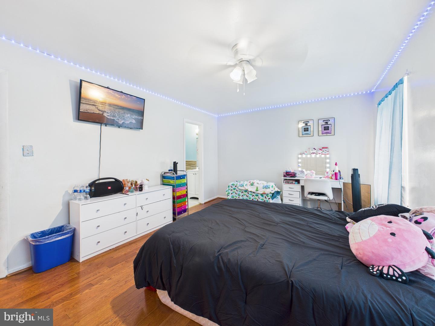 2100 BERGER PL, HERNDON, Virginia 20170, 4 Bedrooms Bedrooms, ,2 BathroomsBathrooms,Residential,For sale,2100 BERGER PL,VAFX2268926 MLS # VAFX2268926