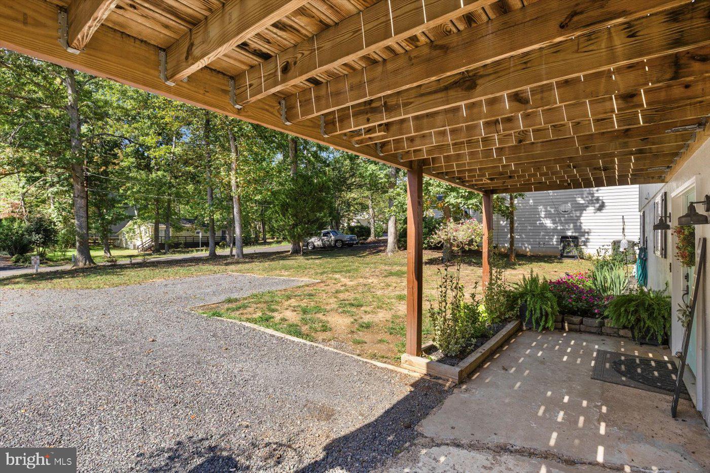 605 MT PLEASANT DR, LOCUST GROVE, Virginia 22508, 3 Bedrooms Bedrooms, 11 Rooms Rooms,2 BathroomsBathrooms,Residential,For sale,605 MT PLEASANT DR,VAOR2012336 MLS # VAOR2012336