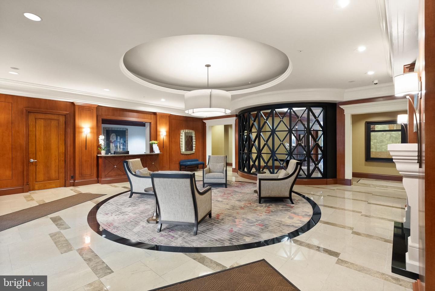 8220 CRESTWOOD HEIGHTS DR #1210, MCLEAN, Virginia 22102, 1 Bedroom Bedrooms, ,2 BathroomsBathrooms,Residential,For sale,8220 CRESTWOOD HEIGHTS DR #1210,VAFX2268534 MLS # VAFX2268534
