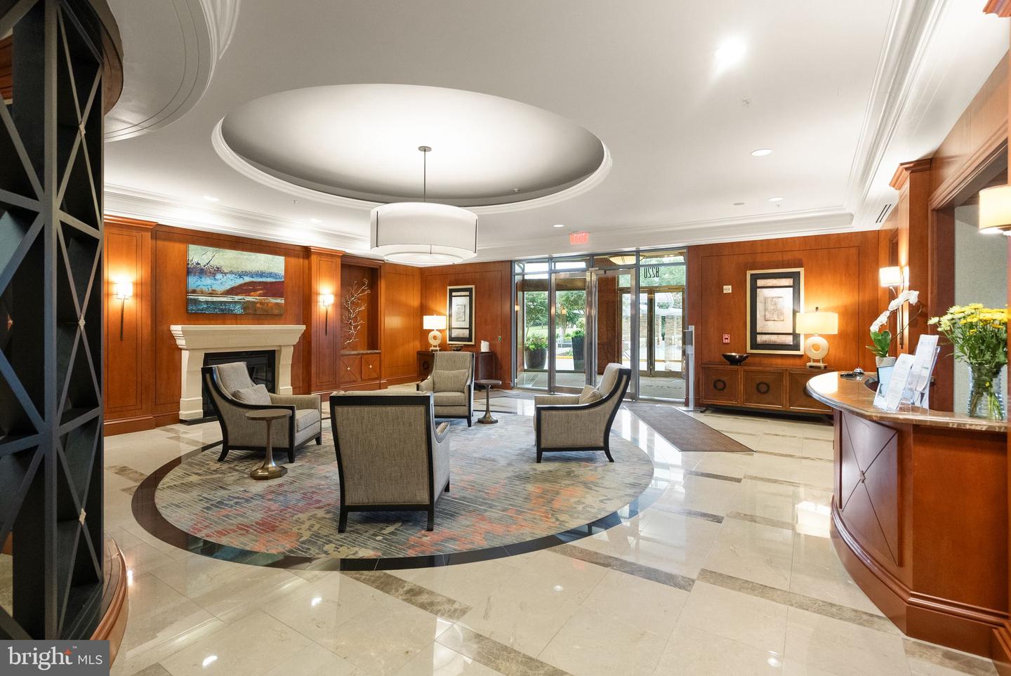 8220 CRESTWOOD HEIGHTS DR #1210, MCLEAN, Virginia 22102, 1 Bedroom Bedrooms, ,2 BathroomsBathrooms,Residential,For sale,8220 CRESTWOOD HEIGHTS DR #1210,VAFX2268534 MLS # VAFX2268534