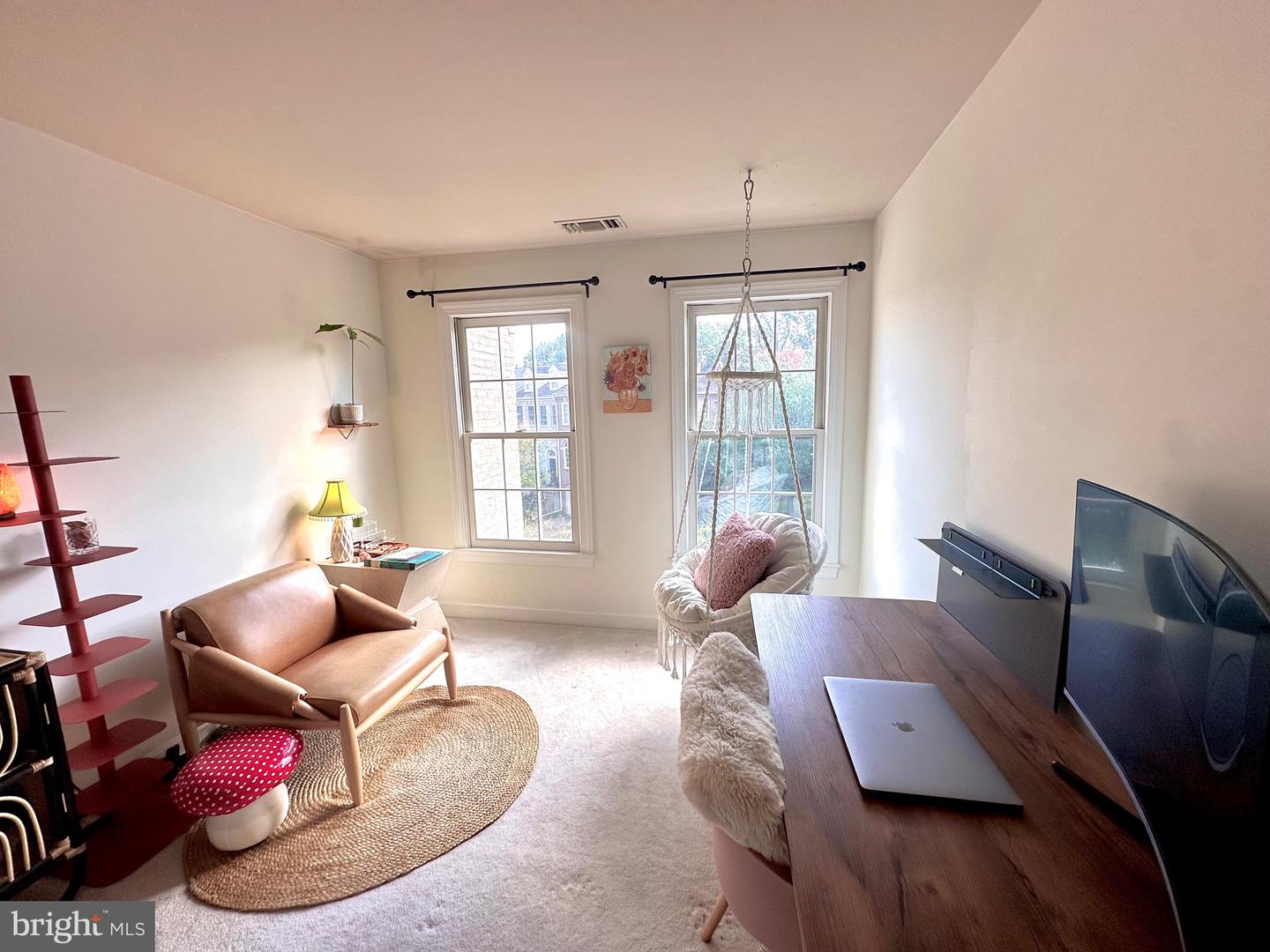 2177 WOLFTRAP CT, VIENNA, Virginia 22182, 3 Bedrooms Bedrooms, 15 Rooms Rooms,3 BathroomsBathrooms,Residential,For sale,2177 WOLFTRAP CT,VAFX2268576 MLS # VAFX2268576