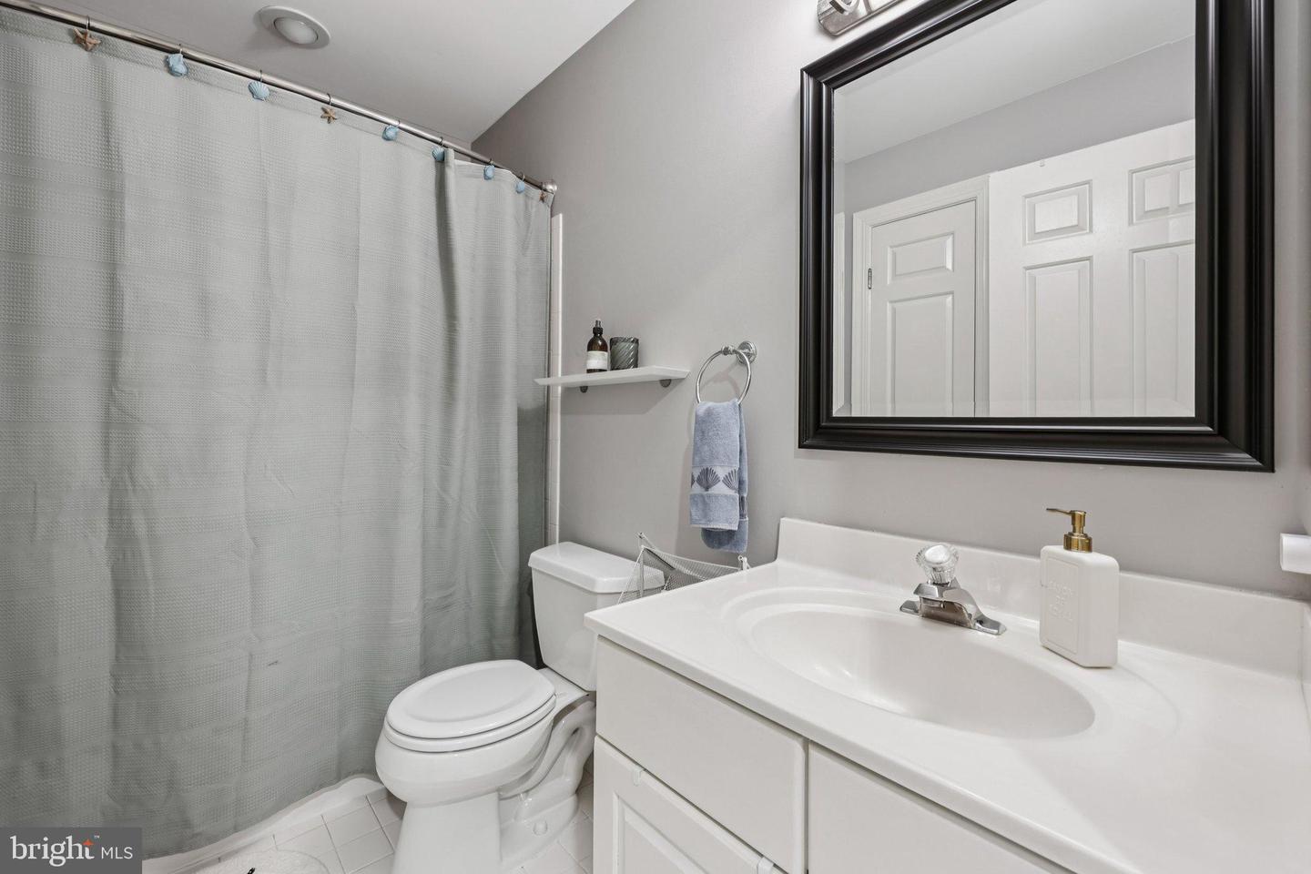 2177 WOLFTRAP CT, VIENNA, Virginia 22182, 3 Bedrooms Bedrooms, 15 Rooms Rooms,3 BathroomsBathrooms,Residential,For sale,2177 WOLFTRAP CT,VAFX2268576 MLS # VAFX2268576