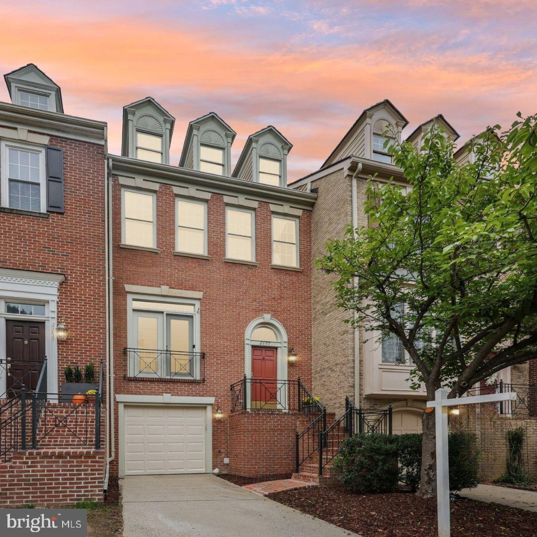 2177 WOLFTRAP CT, VIENNA, Virginia 22182, 3 Bedrooms Bedrooms, 15 Rooms Rooms,3 BathroomsBathrooms,Residential,For sale,2177 WOLFTRAP CT,VAFX2268576 MLS # VAFX2268576