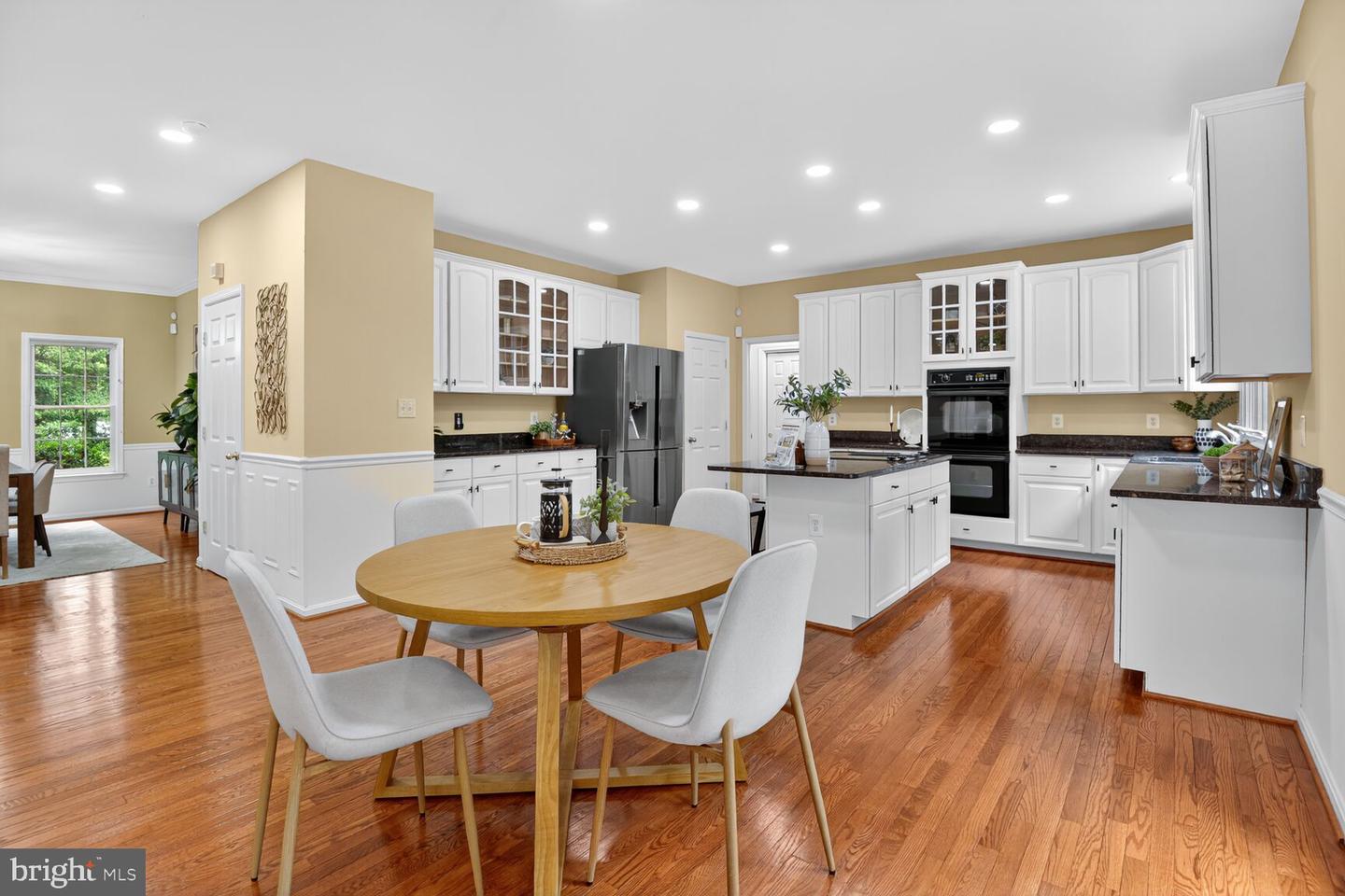 6233 ALISTAIR DR, MANASSAS, Virginia 20112, 5 Bedrooms Bedrooms, ,3 BathroomsBathrooms,Residential,For sale,6233 ALISTAIR DR,VAPW2104544 MLS # VAPW2104544