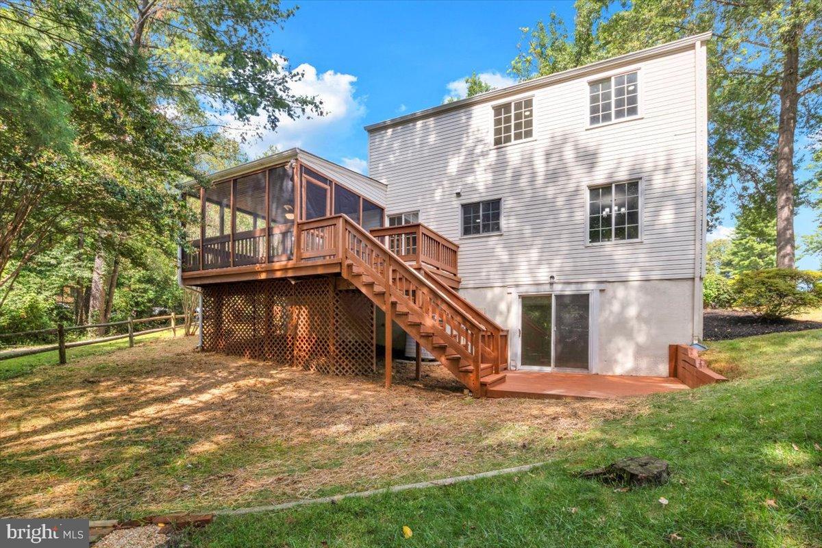 5713 OAK GREEN, BURKE, Virginia 22015, 3 Bedrooms Bedrooms, 6 Rooms Rooms,2 BathroomsBathrooms,Residential,For sale,5713 OAK GREEN,VAFX2268756 MLS # VAFX2268756